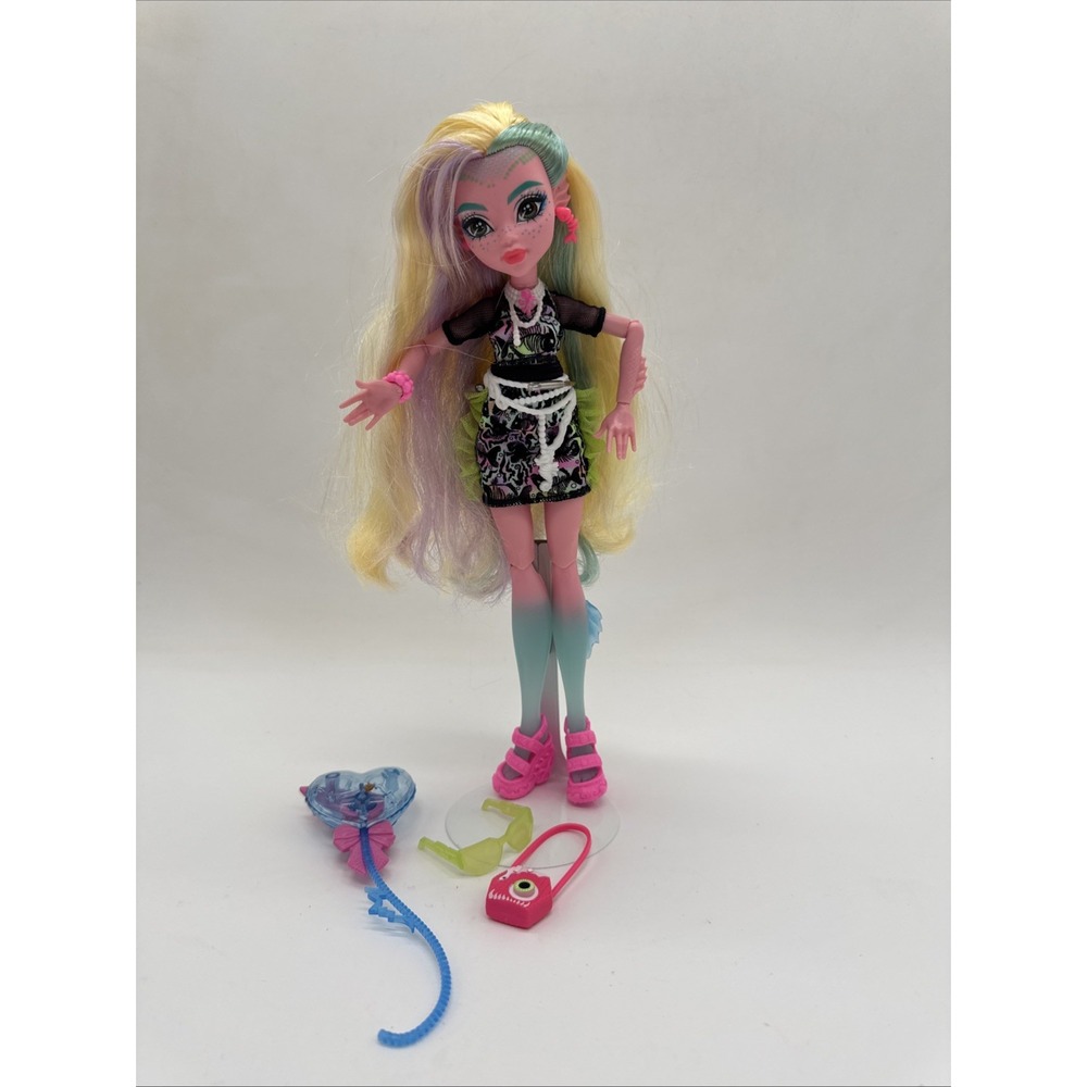 Monster High G3 Day Out Lagoona Blue W/ Stand And Accessories